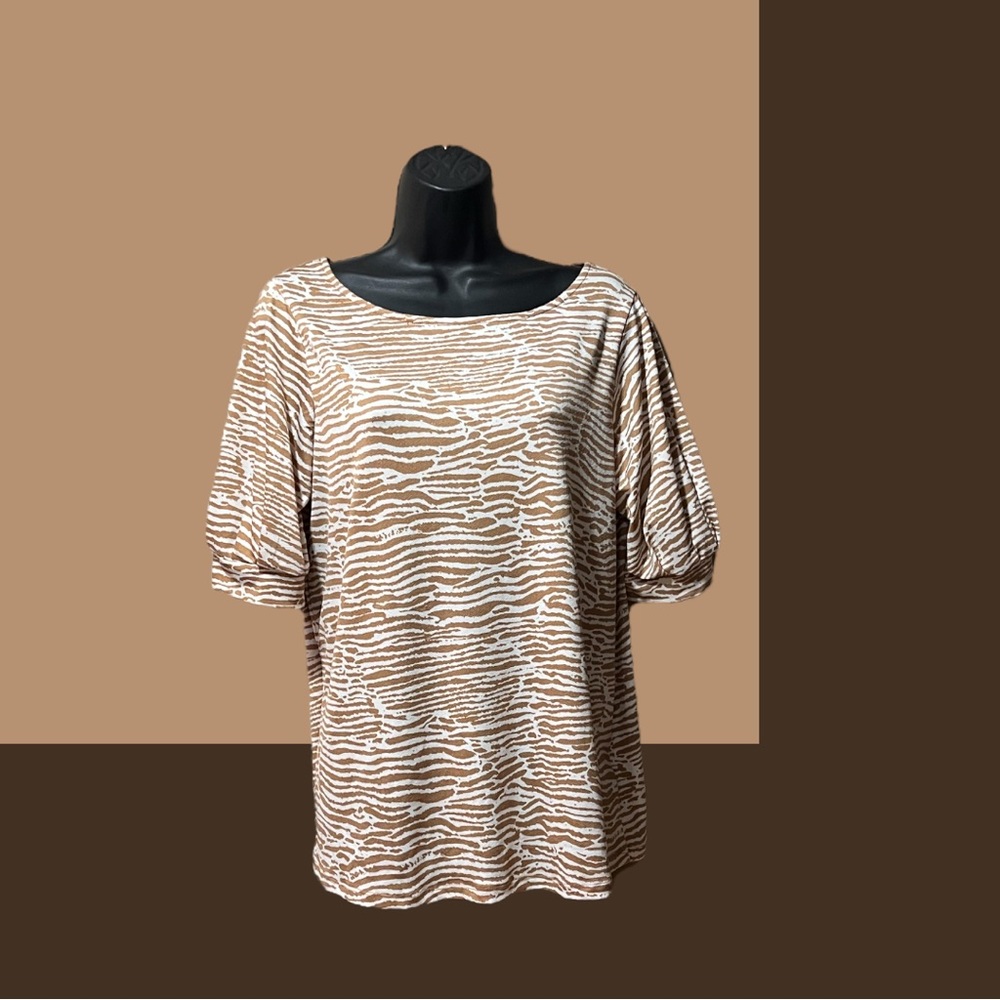 French Twist Ladies Size M Animal Print Top